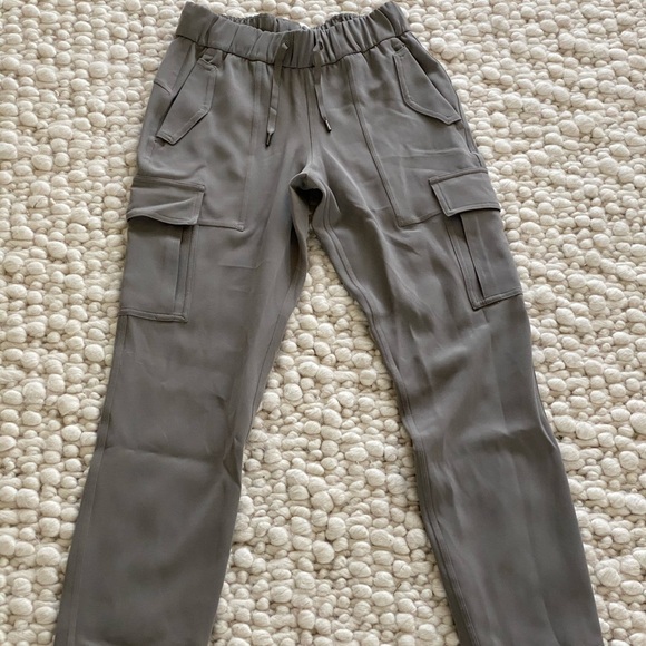 LULULEMON Ready Set Cargo Pant - Picture 3 of 5
